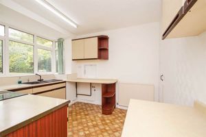 Photo 14- click for photo gallery